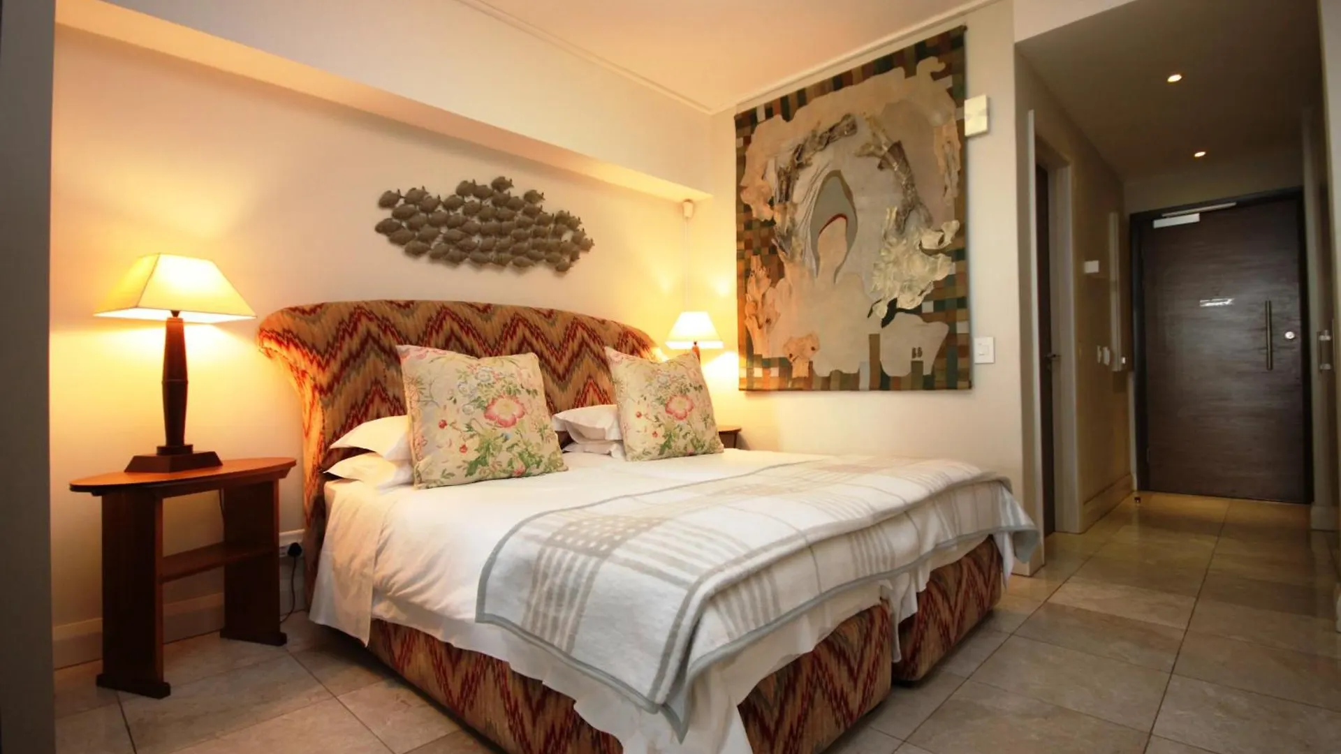 Apartment 702 Canal Quays Cape Town