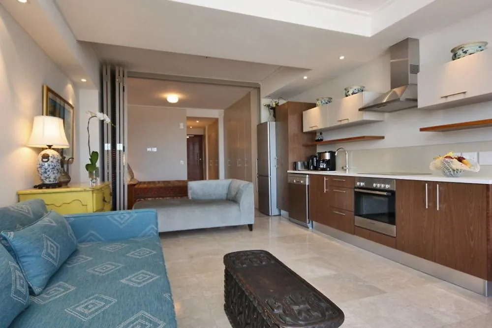 702 Canal Quays Cape Town 0*,