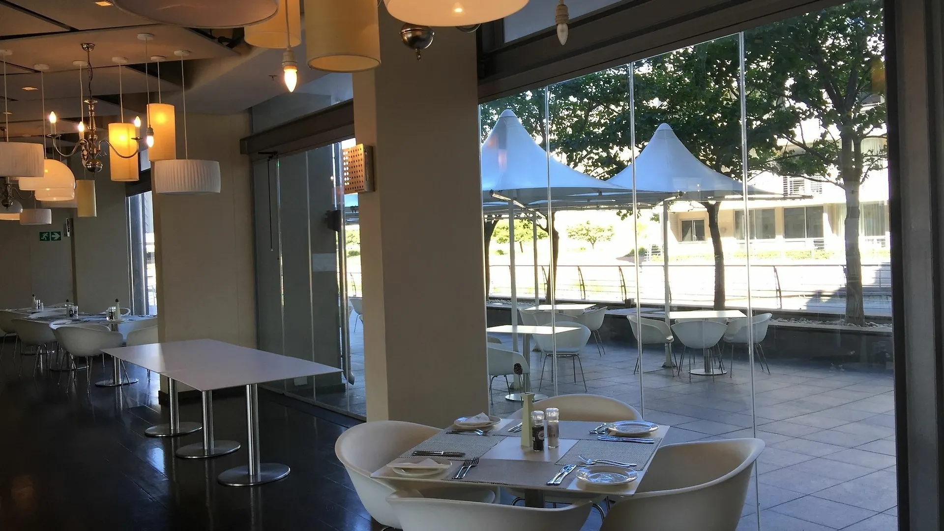 702 Canal Quays Cape Town 0*,