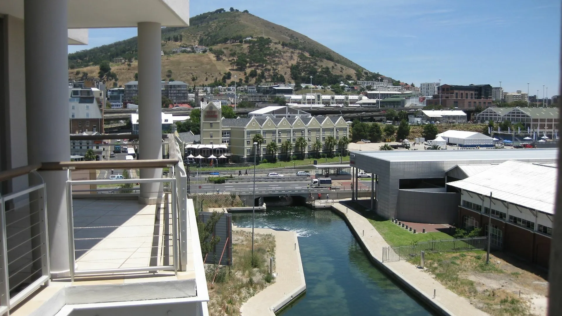 702 Canal Quays Cape Town